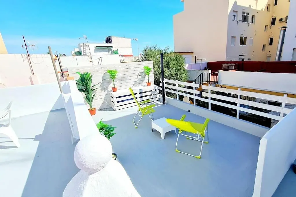 P Casa Con Azotea Privada Y Centrica. Wifi+Netflix Villa El Puerto de Santa Maria